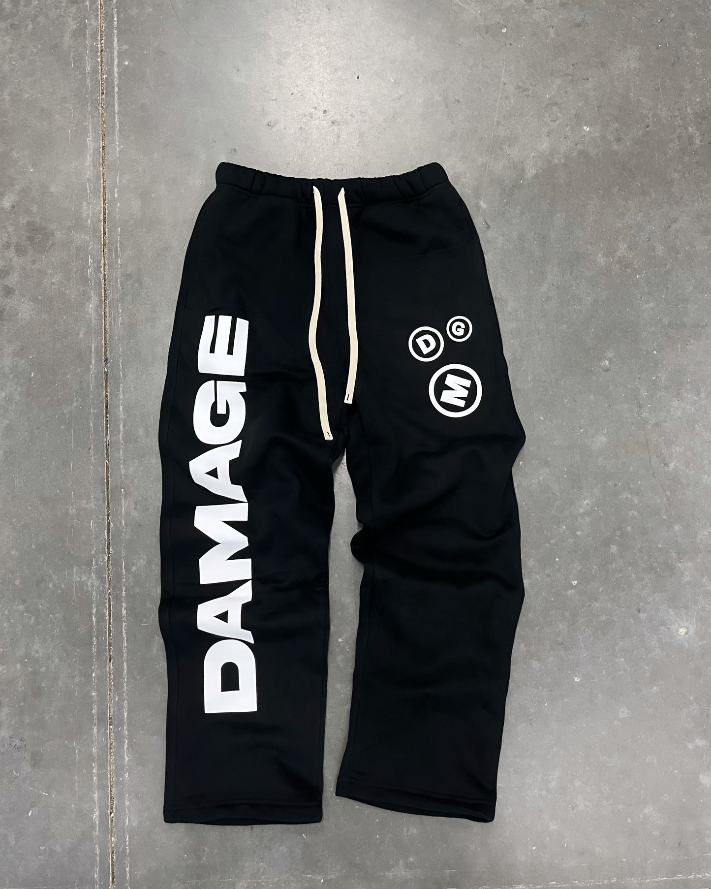 Damage Sweatpants Black